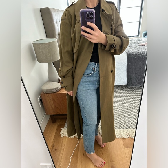 Babaton (Aritzia) trench coat - Picture 5 of 9